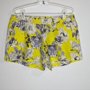 ✨3/$15  Kut From The Kloth yellow grey floral linen shorts 12